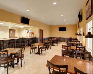 Rodeway Inn & Suites Phillipsburg,Phillipsburg>>Kansas,3 star