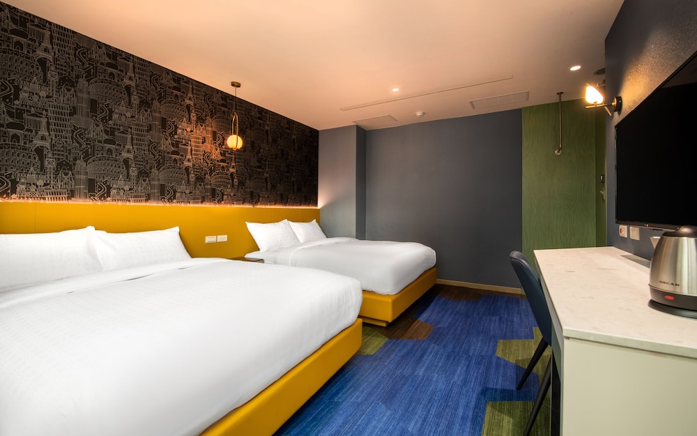 royal group hotel xiong zhong branch