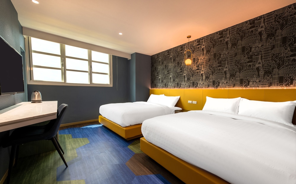 royal group hotel xiong zhong branch