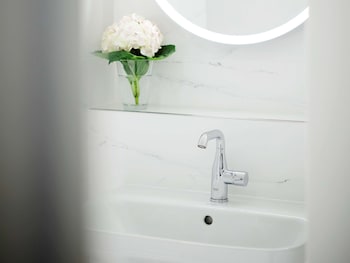 grand hotel bregenz mgallery collection