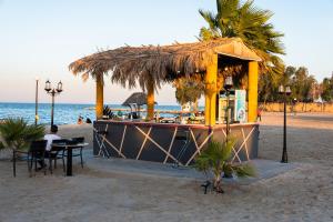 hdb al khobar resorts and spa