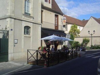 saint amand montrond