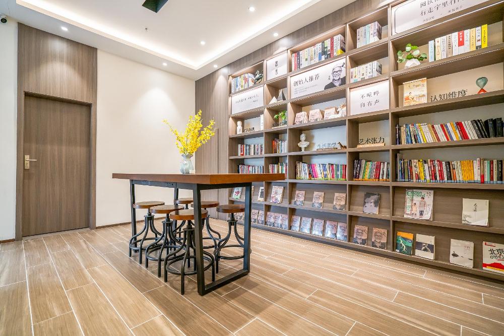 hanting hotel baotou central avenue business street