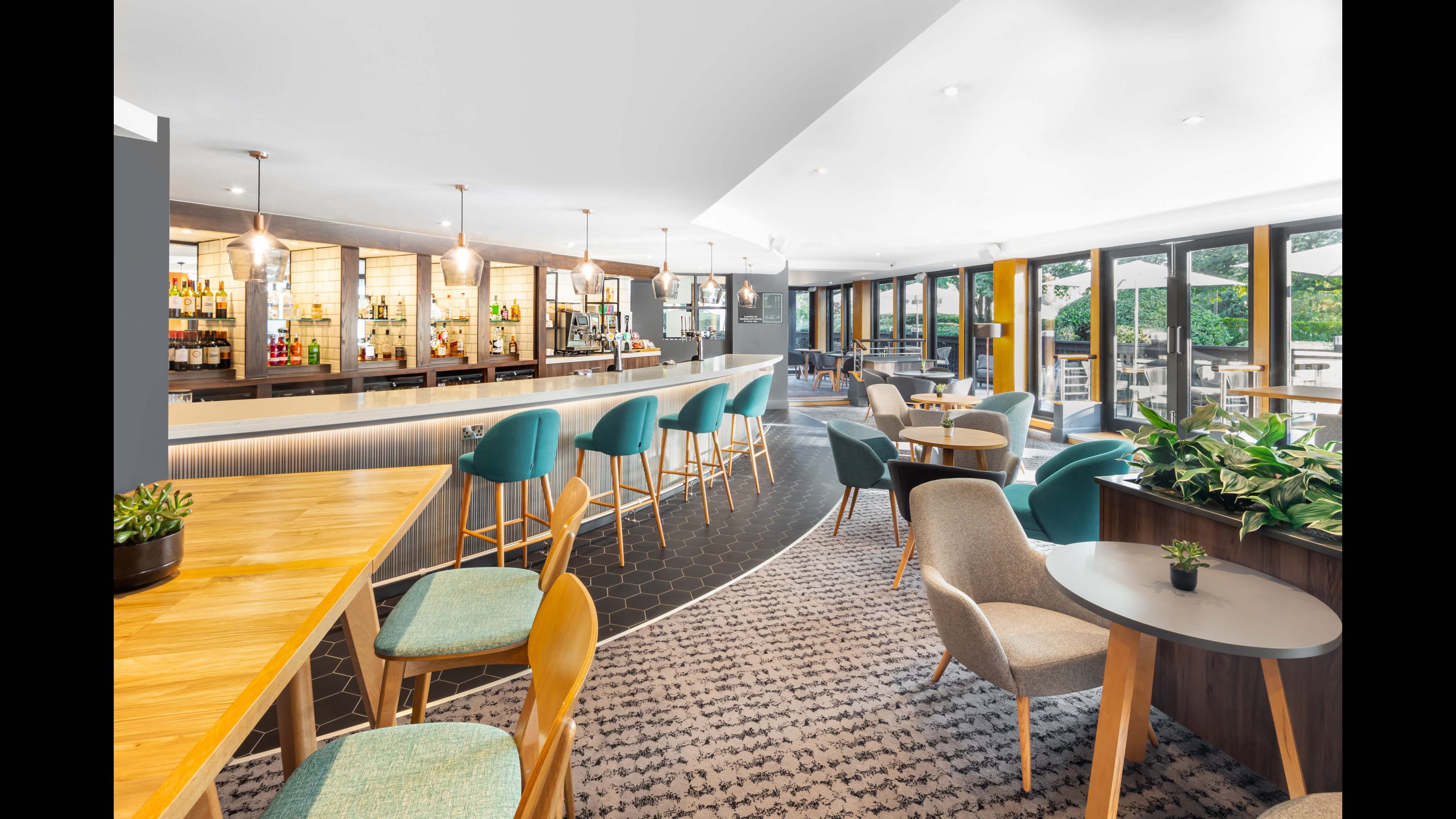 holiday inn hemel hempstead m1 jct 8 an ihg hotel