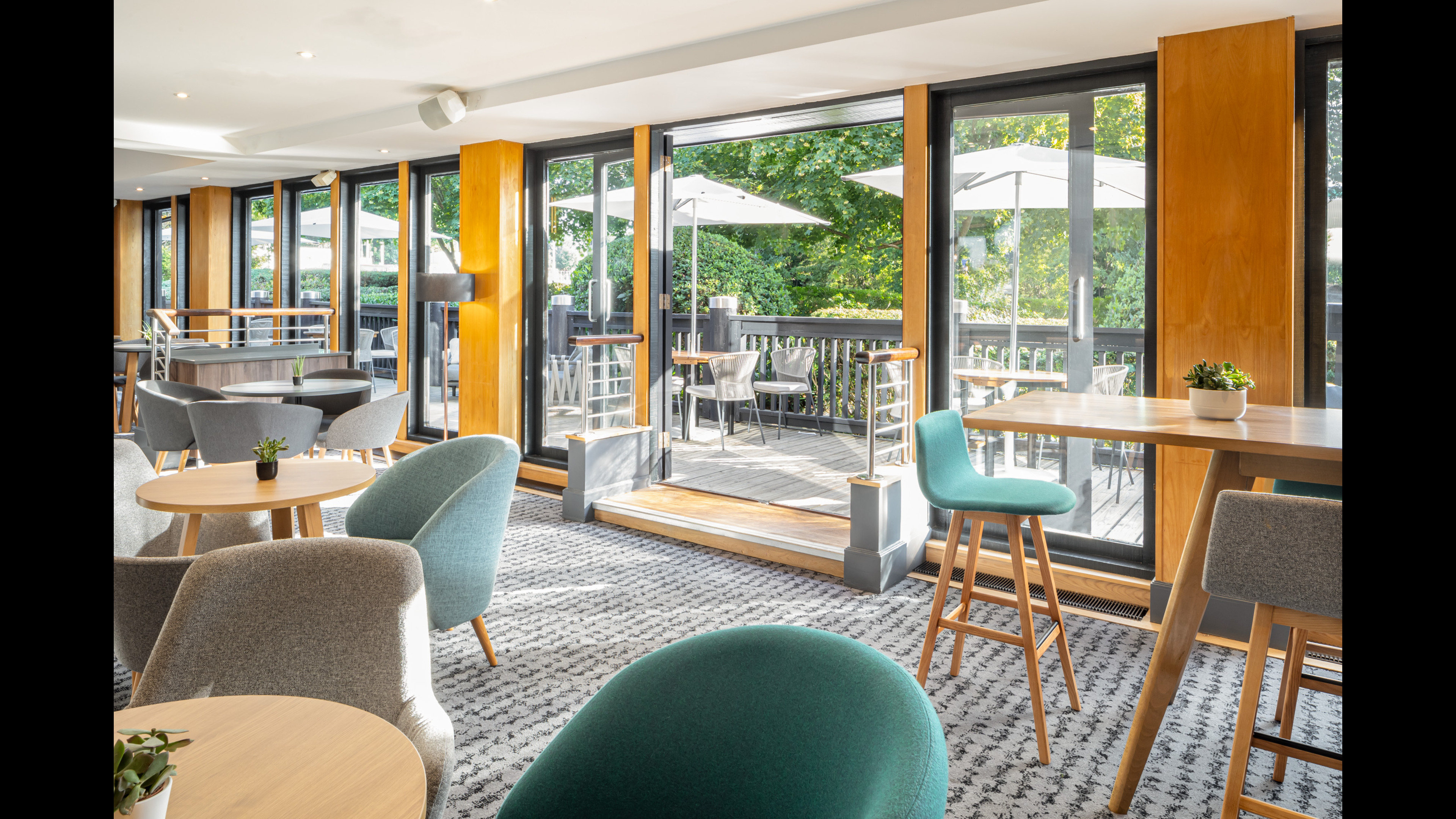holiday inn hemel hempstead m1 jct 8 an ihg hotel