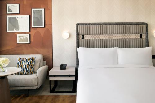 crowne plaza riyadh al takhassusi by ihg