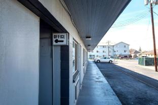 hotel inn pendleton i 84