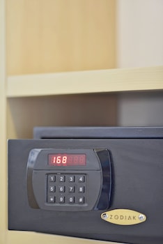 zodiak paskal by kagum hotels