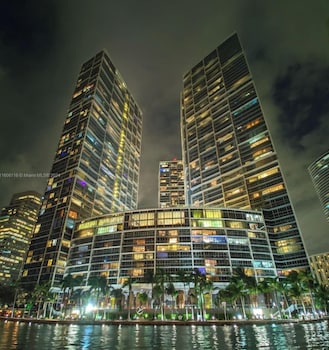 icon brickell