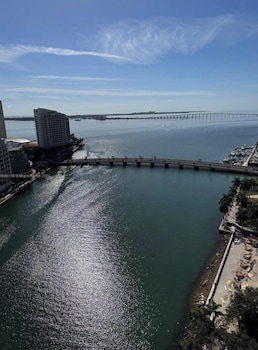 icon brickell