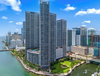 icon brickell