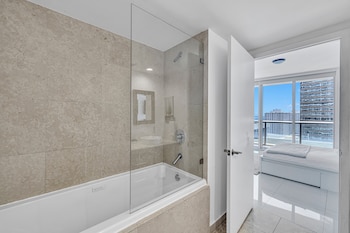 icon brickell