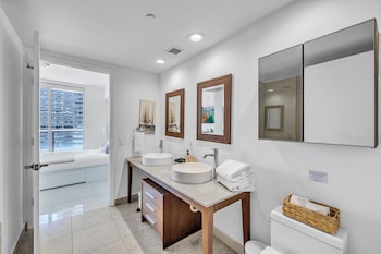 icon brickell