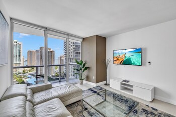icon brickell