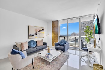 icon brickell