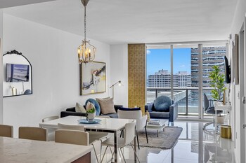 icon brickell