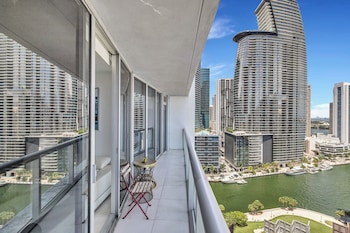 icon brickell
