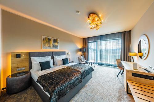 maximus resort