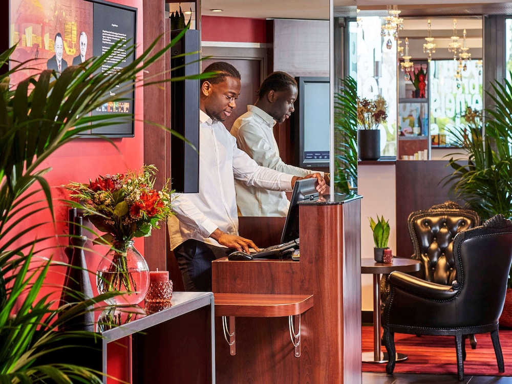 hotel mercure paris tour eiffel pont mirabeau