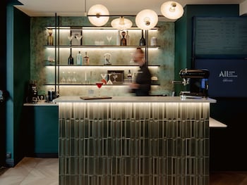 hotel mercure paris tour eiffel pont mirabeau