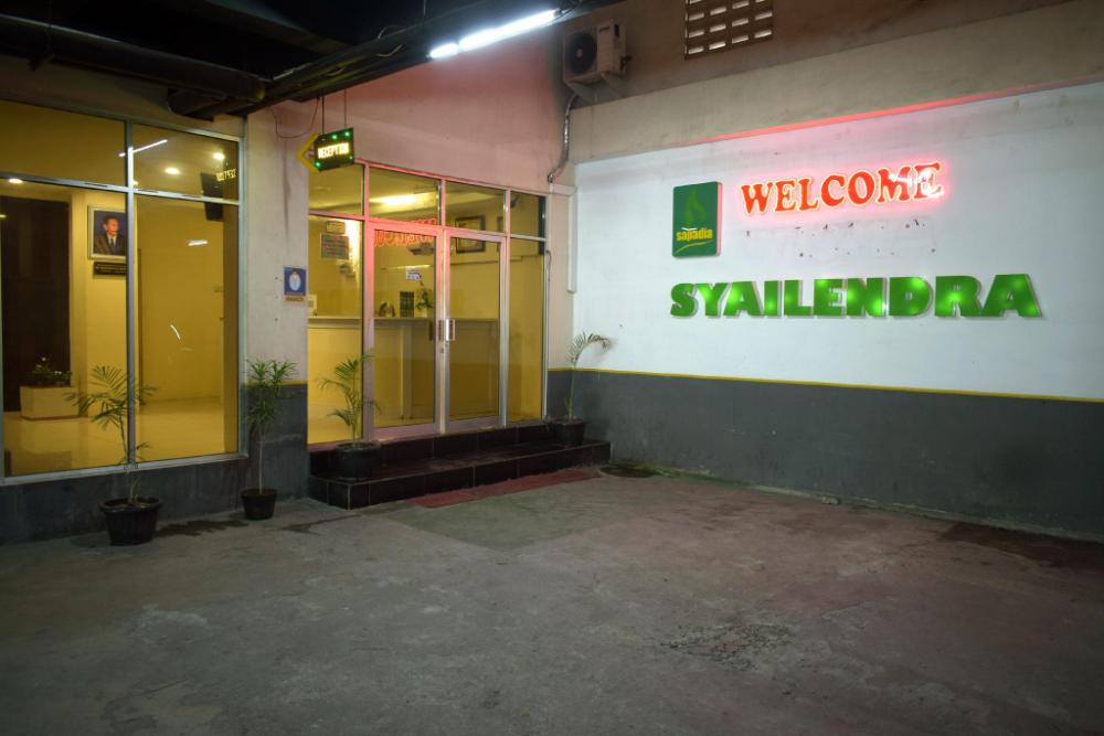 sapadia guest house syailendra medan