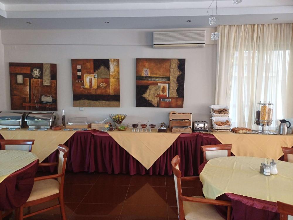 hotel ena