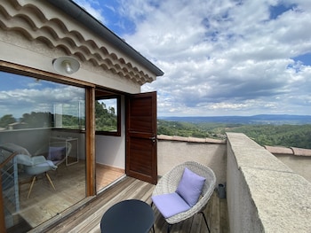 auberge de la tour de brison