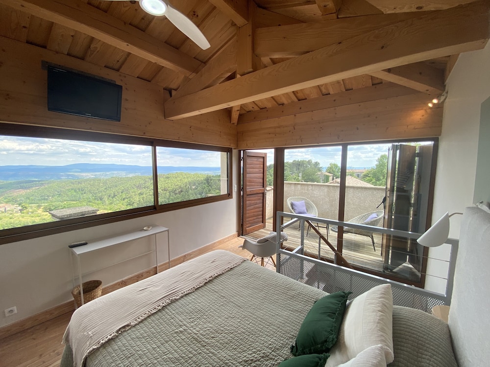 auberge de la tour de brison