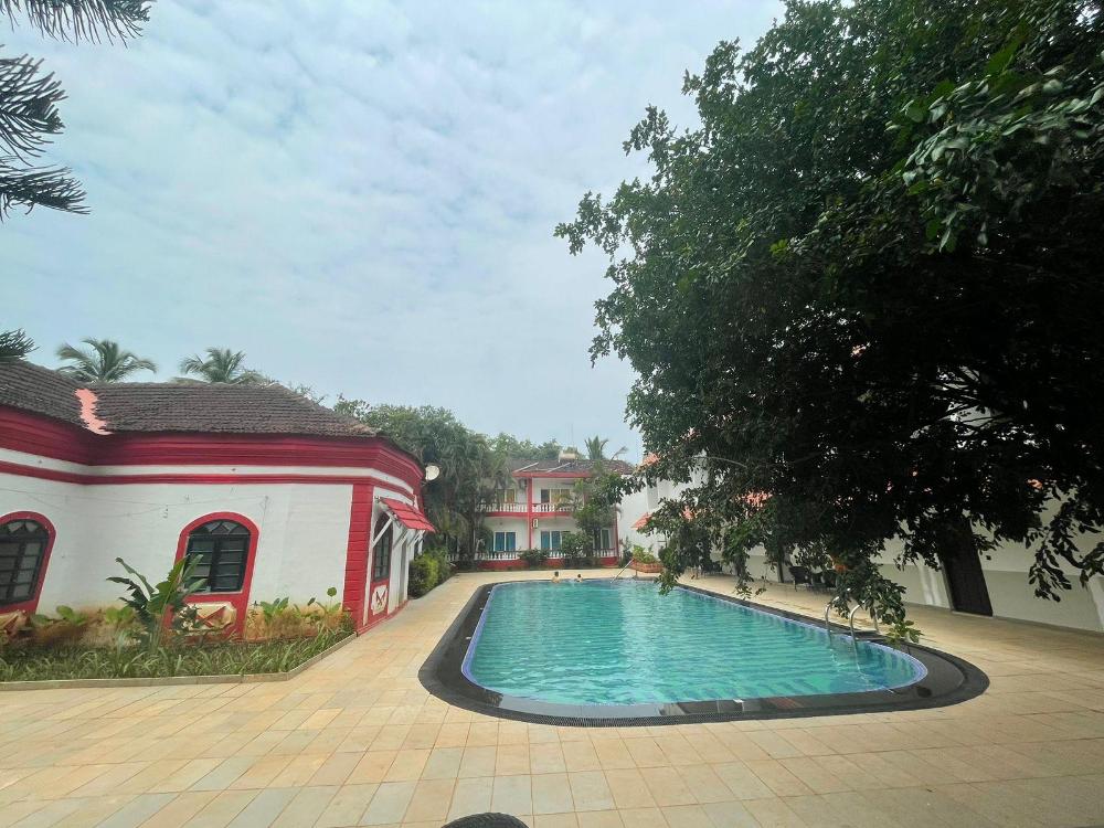 anjuna beach resort