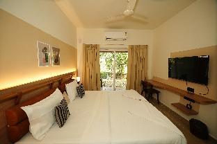 anjuna beach resort