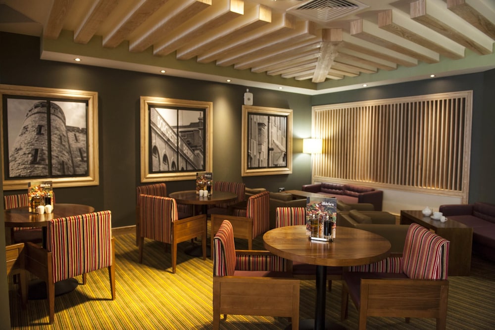 premier inn dorchester