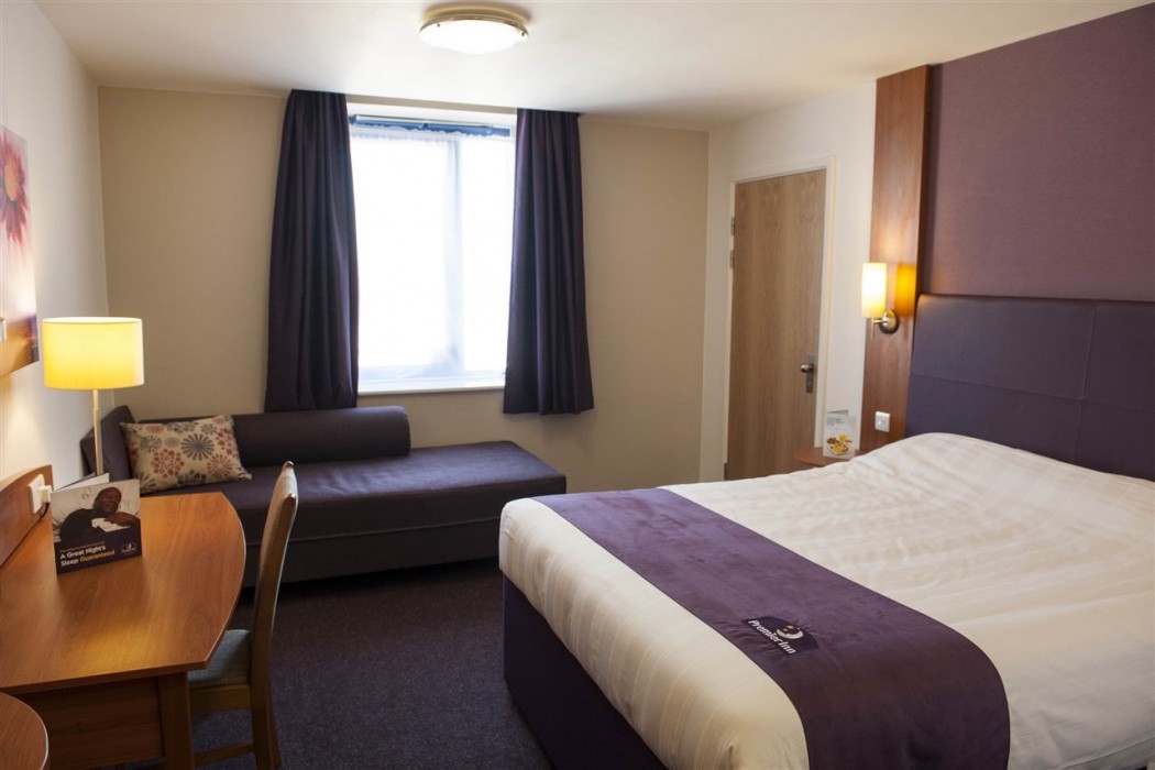 premier inn dorchester