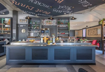 bandb hotel bordeaux merignac cadera aeroport
