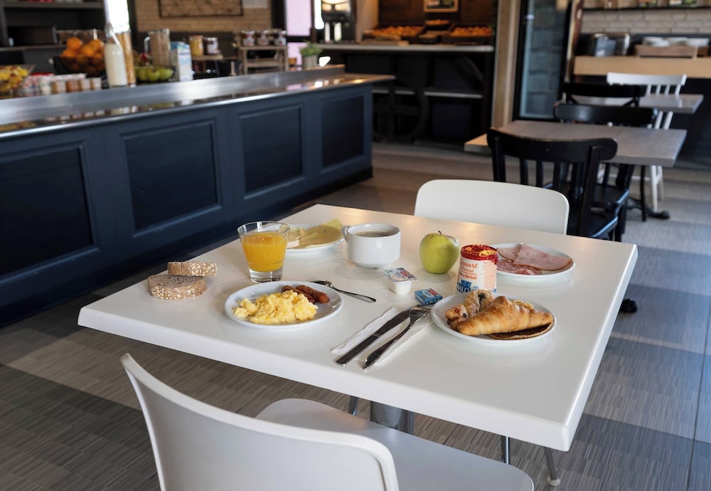 bandb hotel bordeaux merignac cadera aeroport