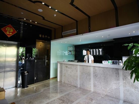 lavande hotel zhuhai gongbei port of entry