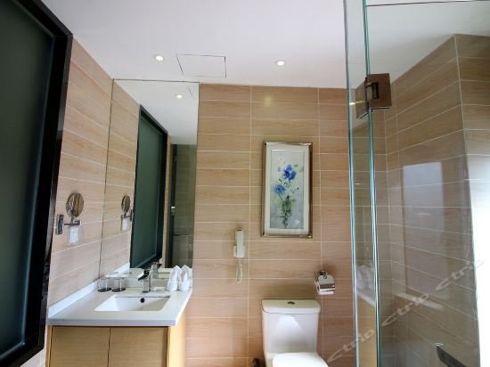 lavande hotel zhuhai gongbei port of entry