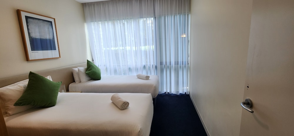 phillip island apartments