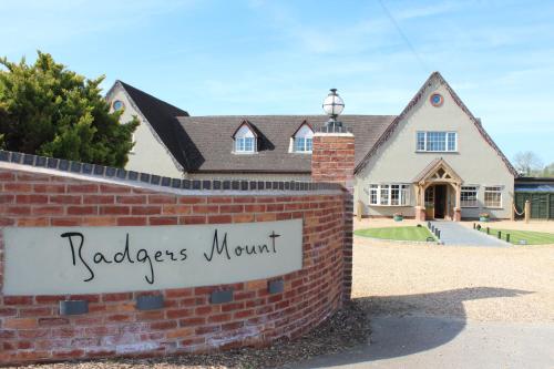 badgers mount hotel