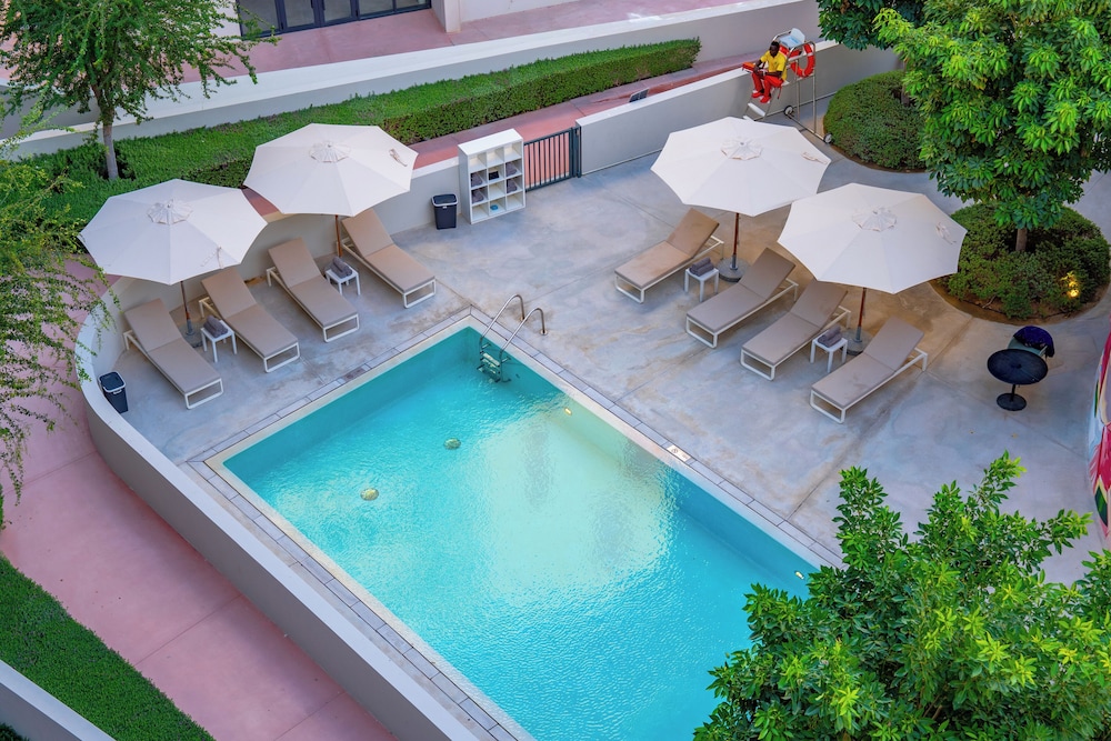 nest hotel aljada
