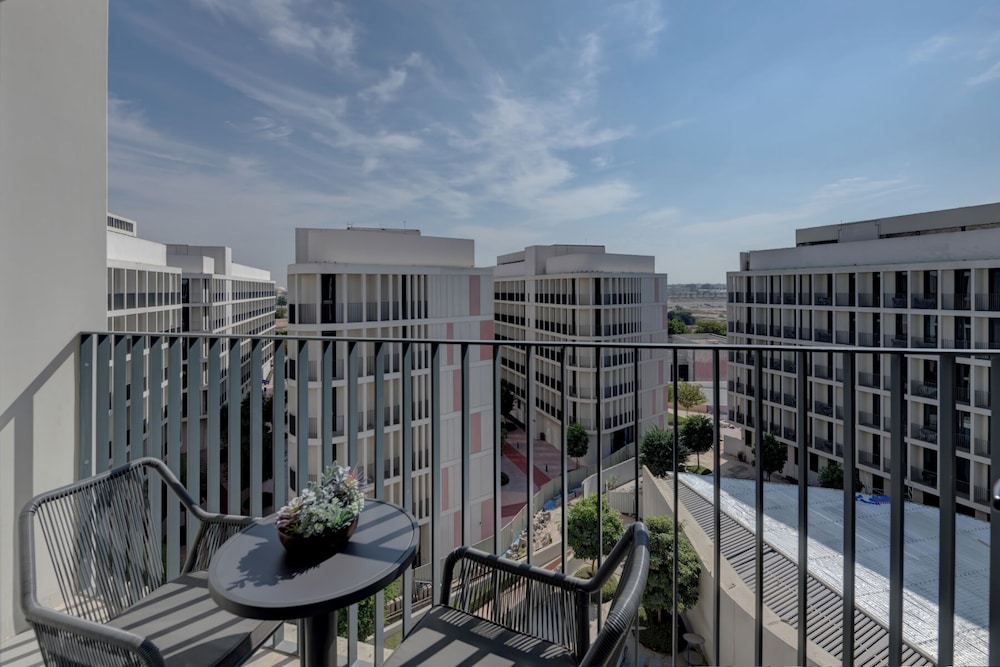 nest hotel aljada