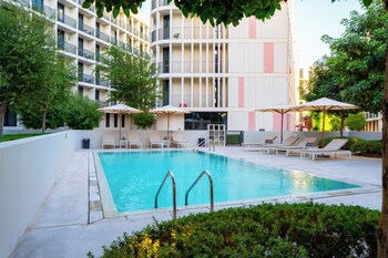 Nest Hotel, Aljada,,3 star