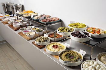 nest hotel aljada