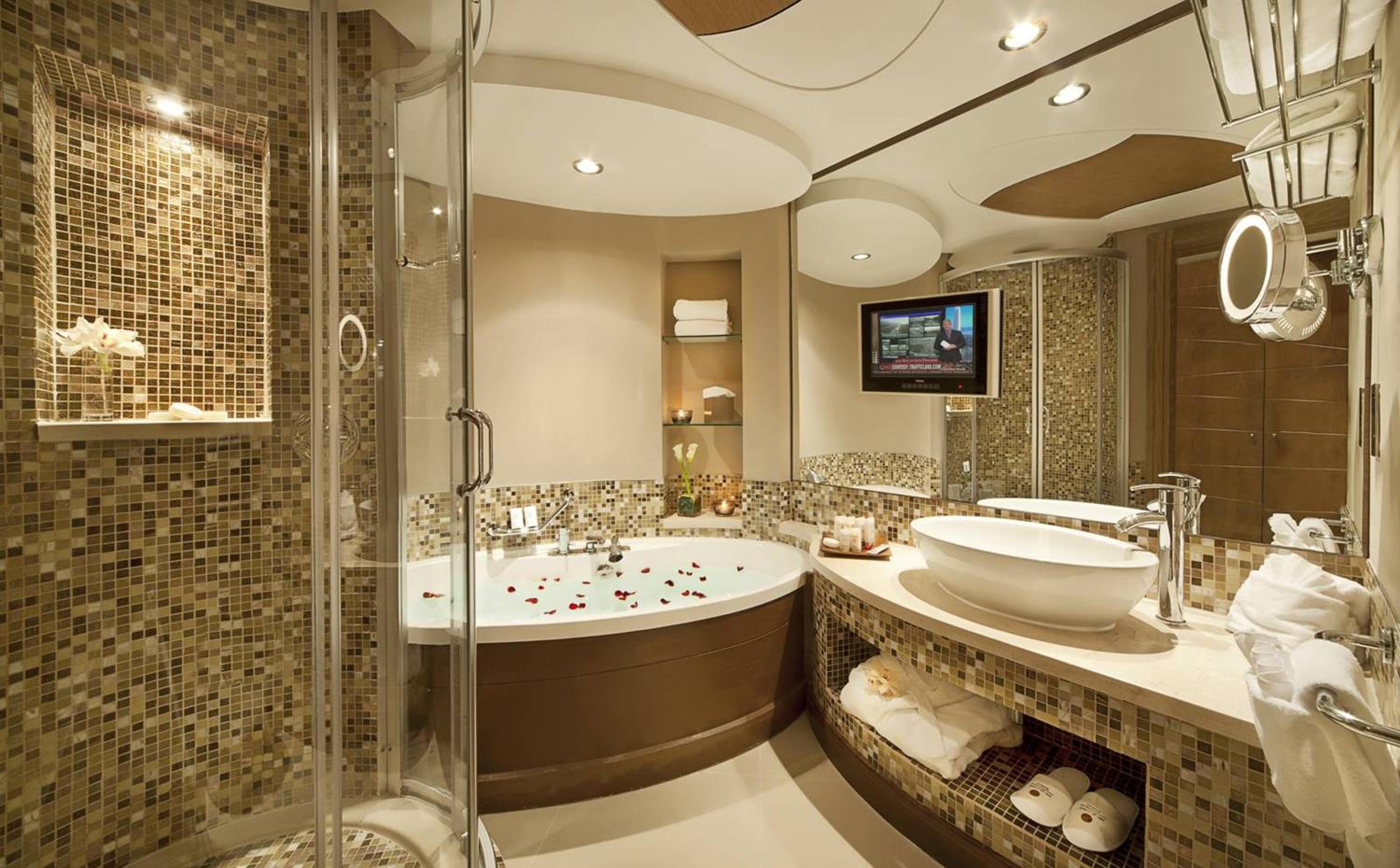 gulf executive residence within gulf hotel premises