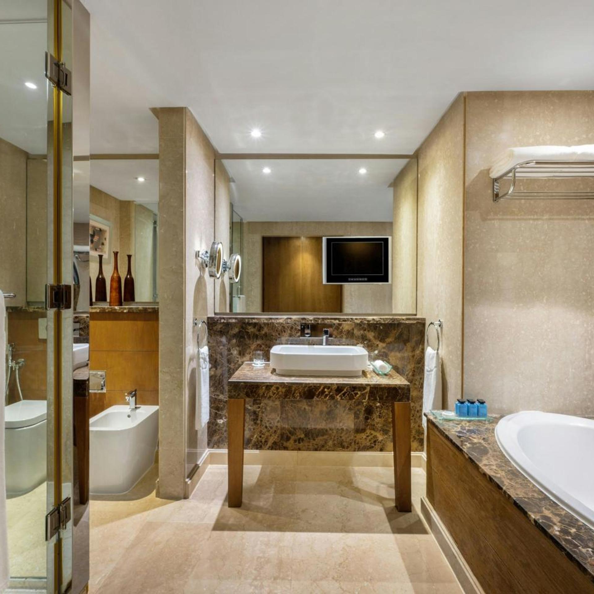 gulf executive residence within gulf hotel premises