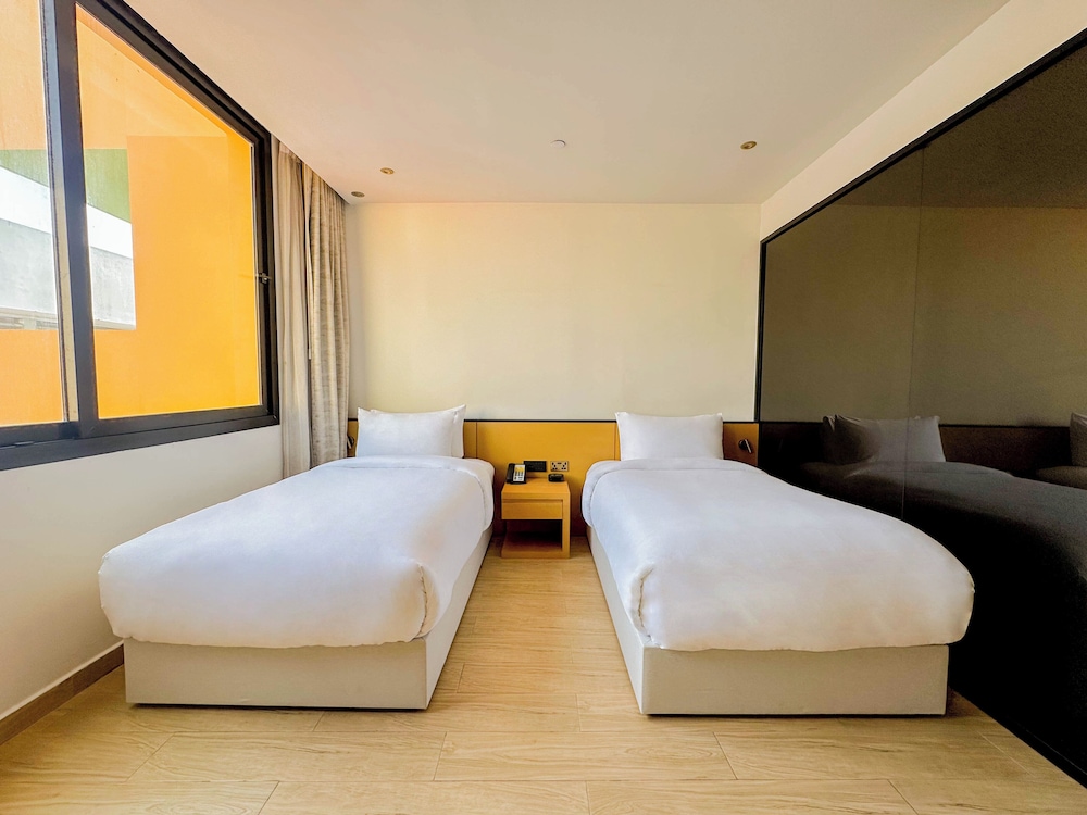 voco dubai nice the heart of europe adults only