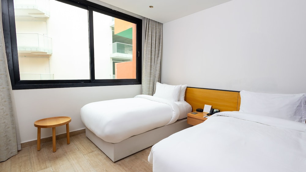 voco dubai nice the heart of europe adults only