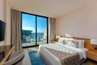 voco dubai nice the heart of europe adults only