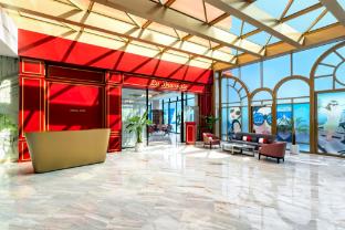 voco dubai nice the heart of europe adults only