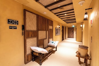 the luxe retreat hotel apartments