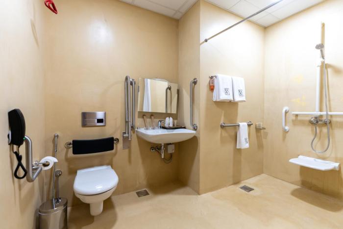 the luxe retreat hotel apartments